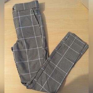 Hollister plaid pants. Size XS.